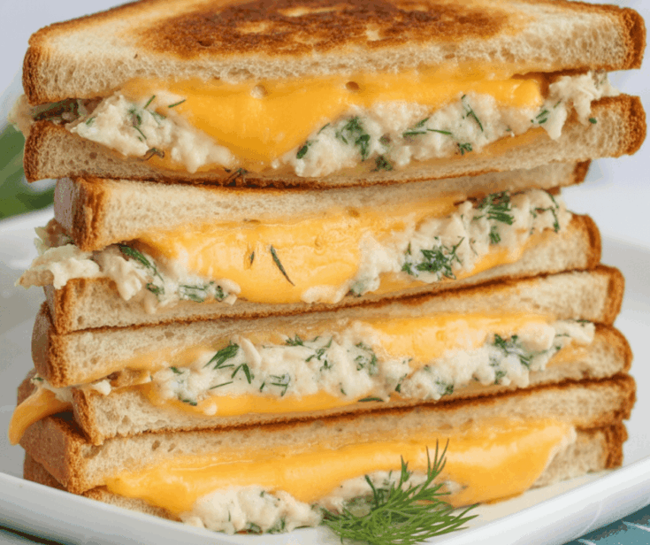 easy Classic Tuna Melt Sandwich