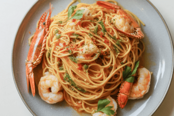 easy Lobster Pasta with Cream Sauce
