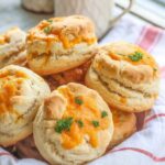 Red Lobster Cheddar Biscuits